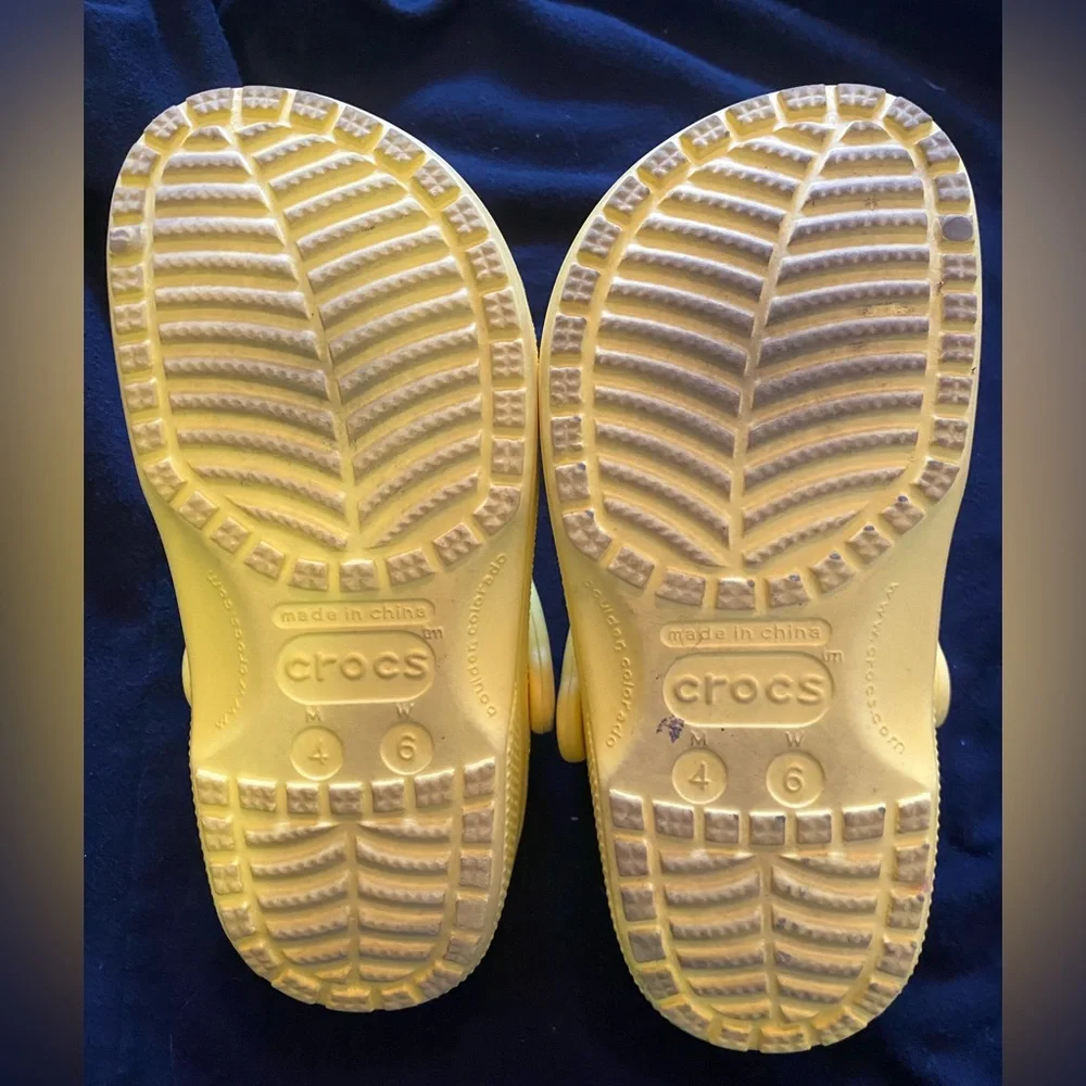 Yellow Crocs - Picture 3 of 3
